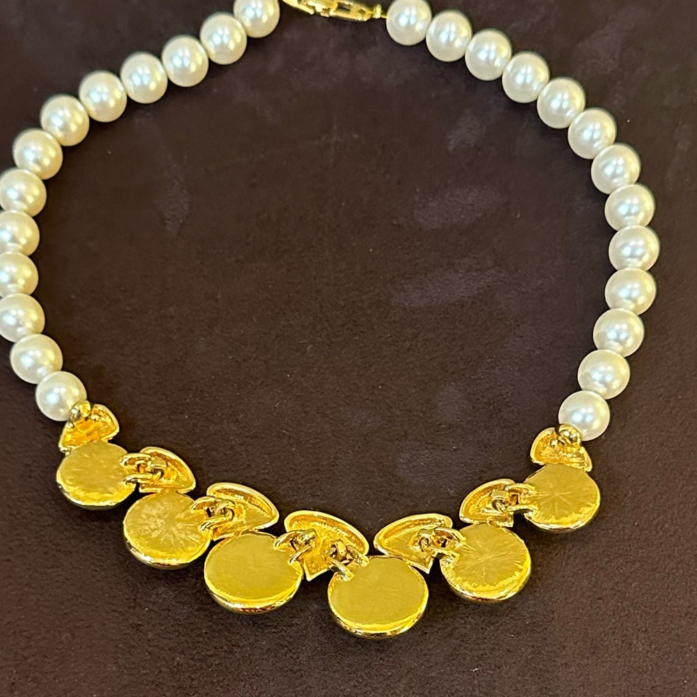 🌟14xHP🌟VTG 1980s-90s Napier Chunky Faux Pearl & Gold Tone Statement Necklace - Picture 7 of 13